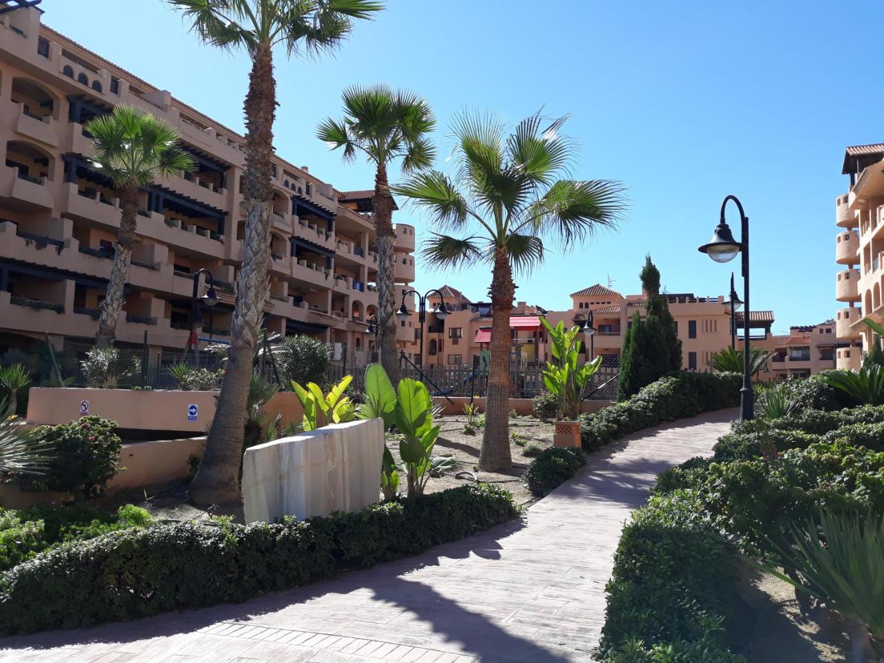 Apartamentos Turísticos Spiritmar Almerimar Bagian luar foto